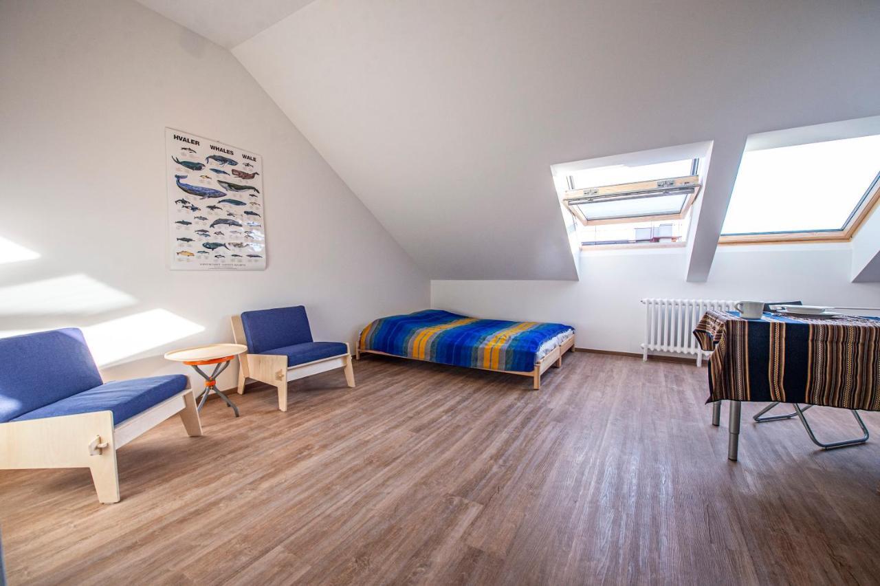 Blue President Apartment Bratislava Luaran gambar