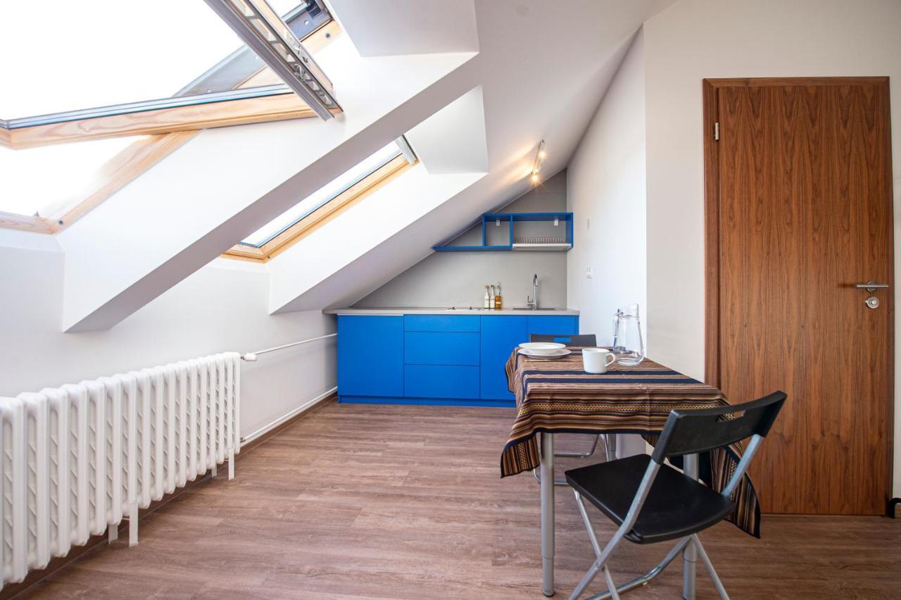 Blue President Apartment Bratislava Luaran gambar