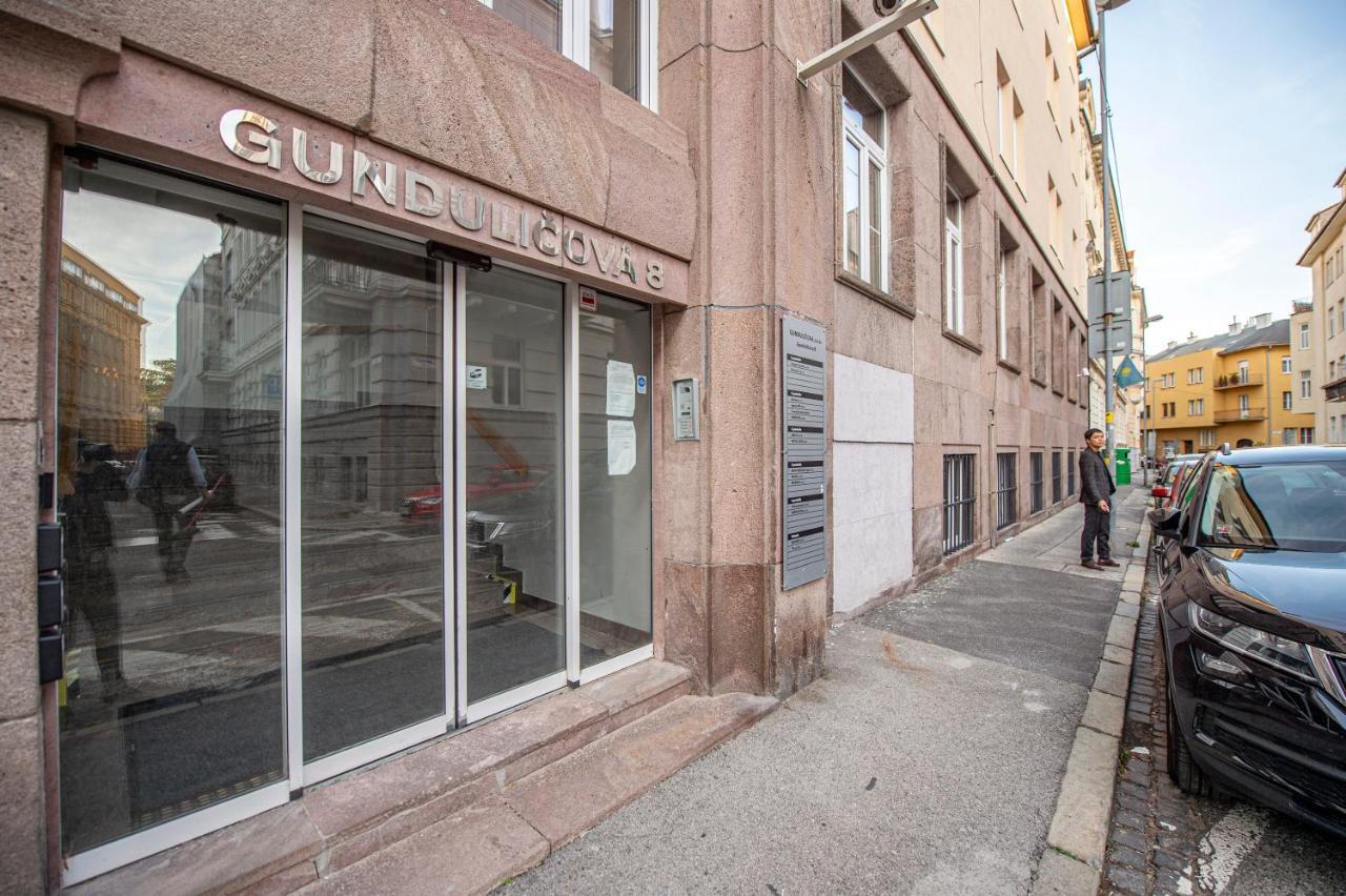 Blue President Apartment Bratislava Luaran gambar
