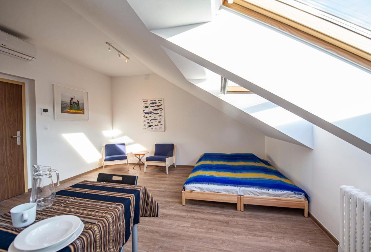 Blue President Apartment Bratislava Luaran gambar